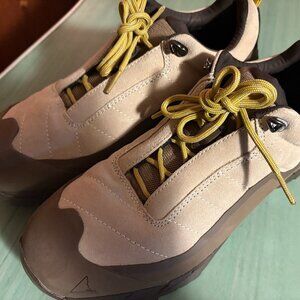 NEW Mens Roa Katharina Rubber Leather CORDURA Hiking Sneakers Size 42 / 8.5